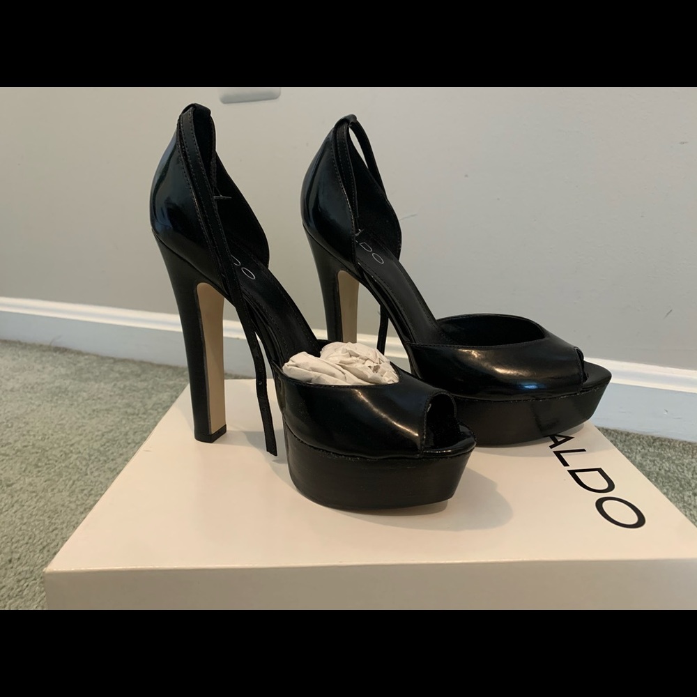 ALDO high heel stilettos/ ankle sandals